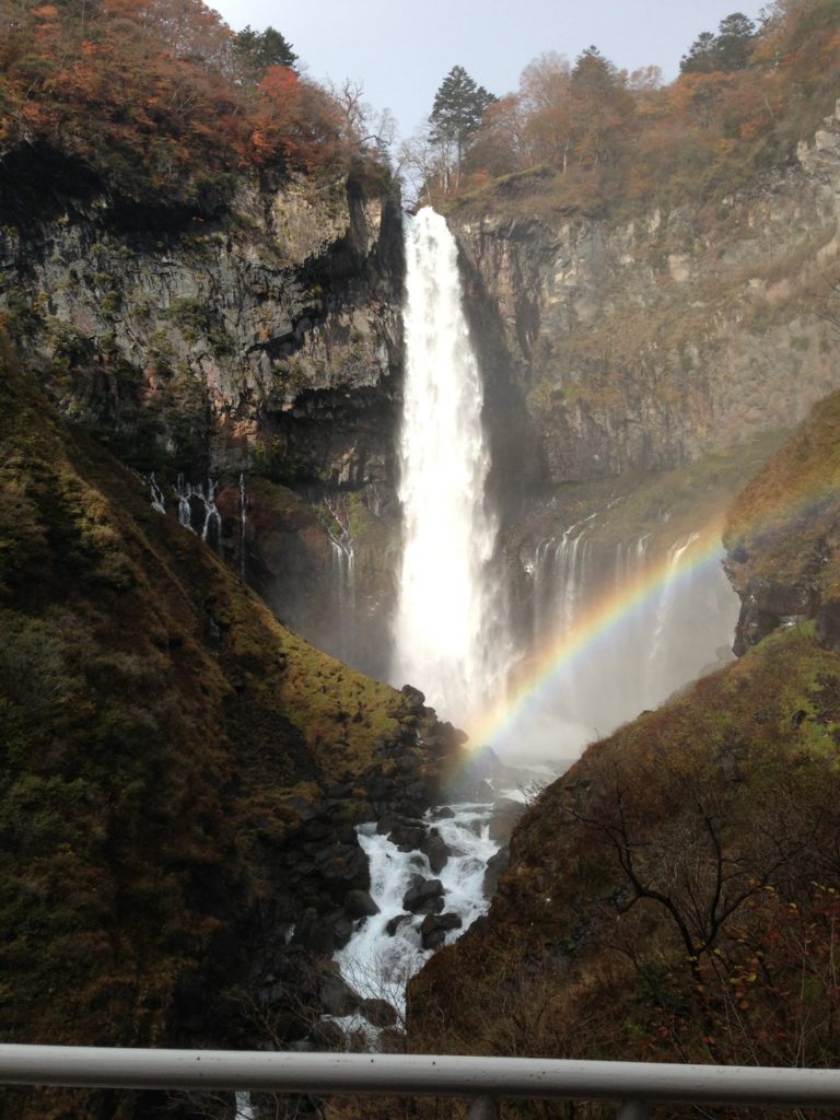 華厳の滝　フリー写真